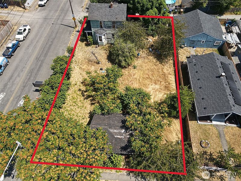 3rd image of 2614 S 54th Street