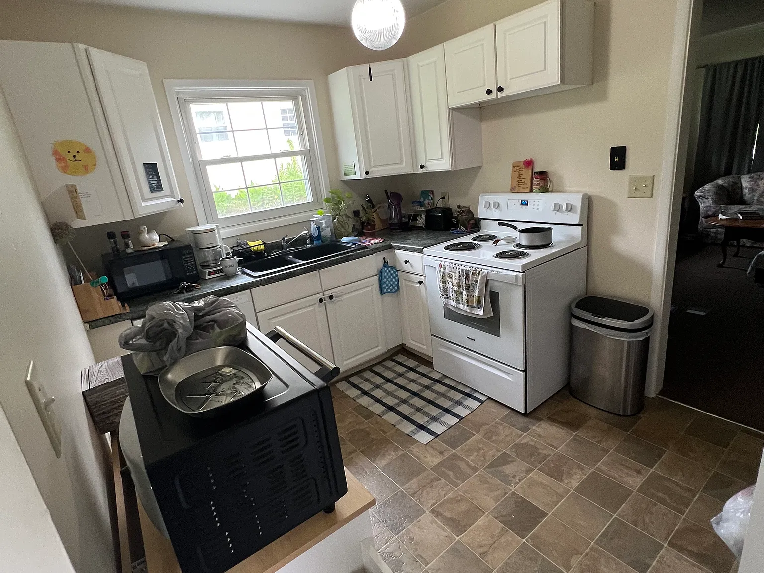 3 bed, $1,600 — Photo 3