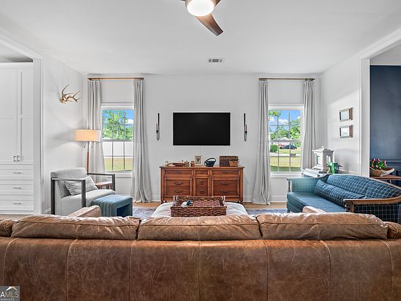 5th image of 138 River Bluff Way
