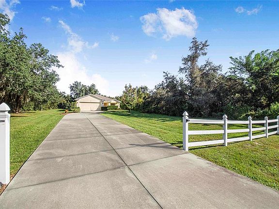 3rd image of 3829 CANAL ROAD