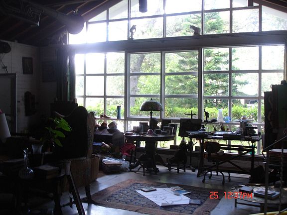 Studio Room