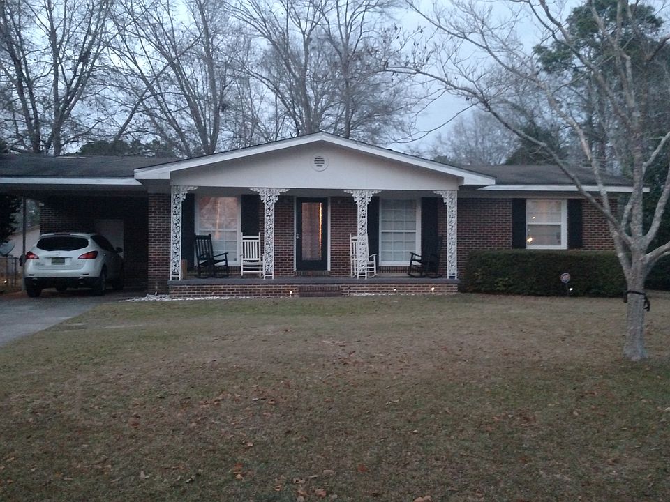 2nd image of 803 Florence St
