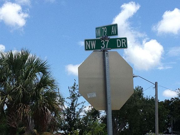 5th image of 7970 NW 37th Dr