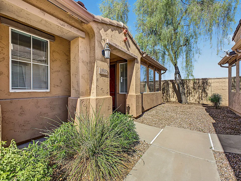 10132 E Isleta Ave