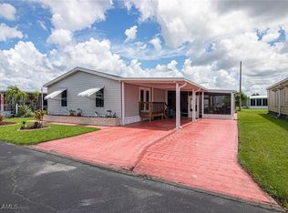 3146 Longview Dr, North Fort Myers, FL 33917