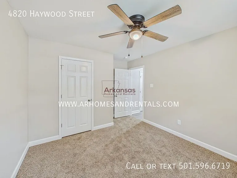 4820 Haywood St — Photo 9