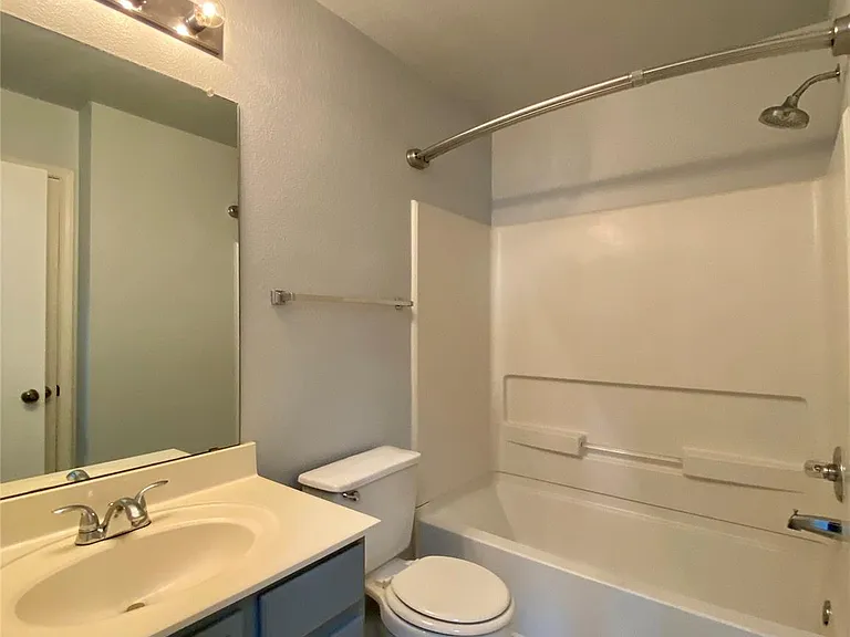 13205 Sea Biscuit Dr — Photo 27