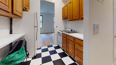 Rented by Bond New York