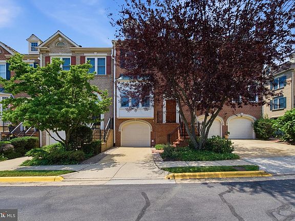 2nd image of 6323 Barcroft Mews Dr