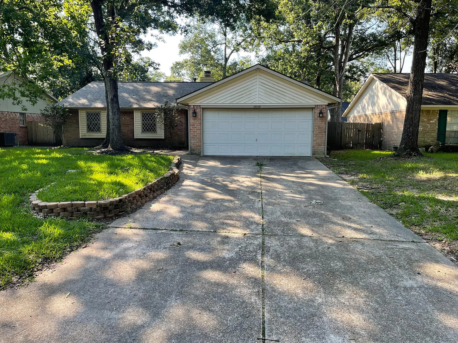 3018 Birch Creek Dr — Photo 1
