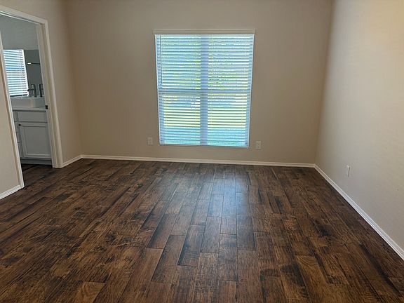 5th image of 3715 Bay Meadow Dr