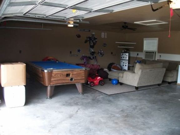 5th image of 700 Meadow Brook Dr