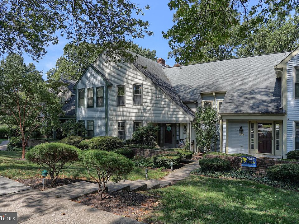 1124 Peggy Dr, Hummelstown, PA 17036 Zillow