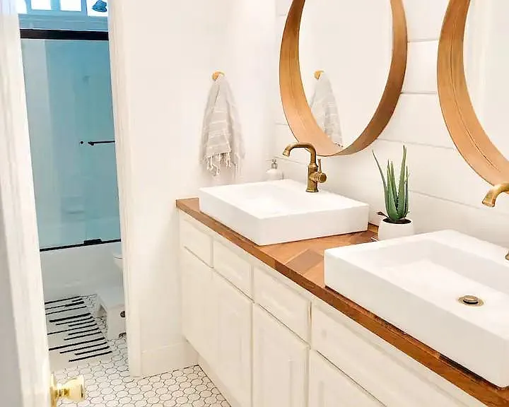 4900 Park Dr — Photo 18