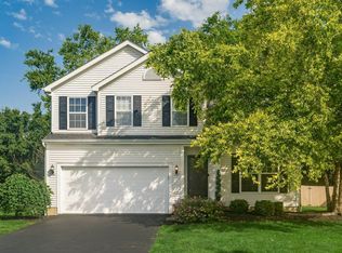 1120 Evadell Dr, Lewis Center, OH