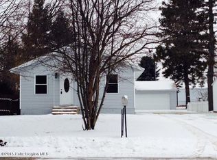 419 3rd St NW, Wadena, MN 56482