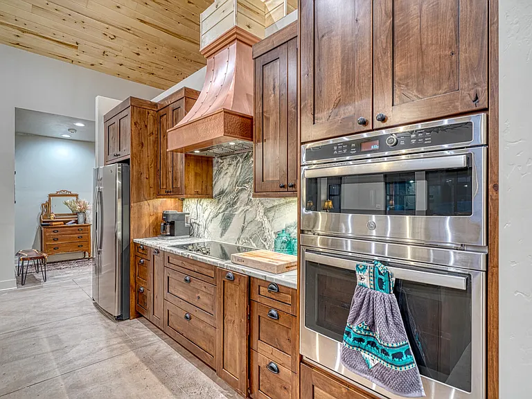 20904 Sunrise Cir — Photo 3