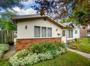 1746 Hillside Ave, Fort Wayne, IN 46805
