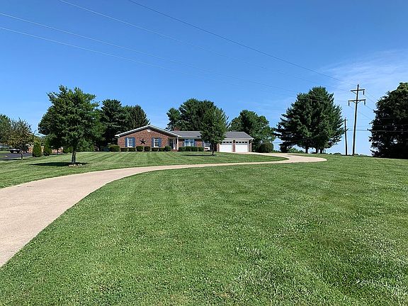 3rd image of 387 Cave Springs Dr