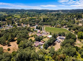 8191 Appian Way, Sebastopol, CA 95472