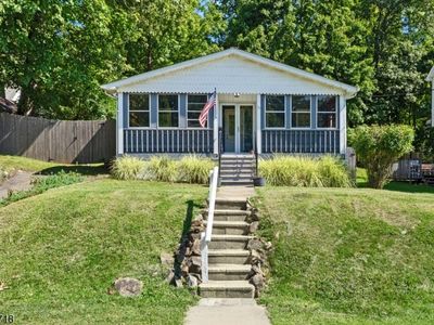 15 Hopatchung Rd, Hopatcong, NJ, 07843