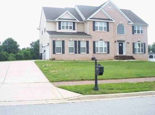 305 Lismore Dr, Fort Washington, MD 20744