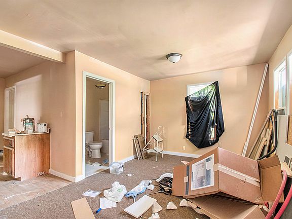 3rd image of 775 Pasadena Ave