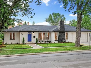 303 N Knight Ave, Park Ridge, IL 60068