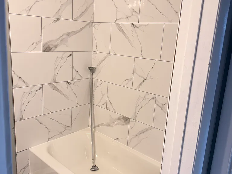 1234 Battery Dr — Photo 3