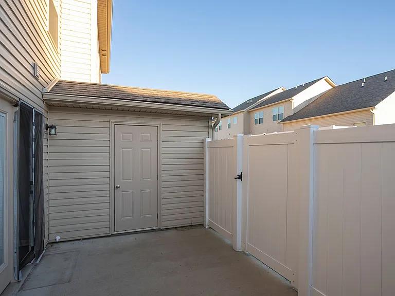 1030 Leadville Dr — Photo 31