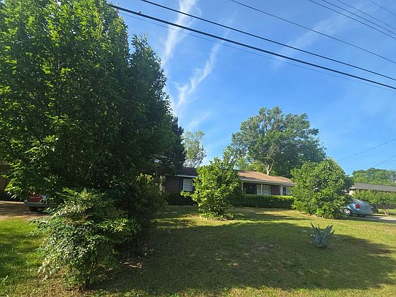 3rd image of 110 Oklahoma Ave
