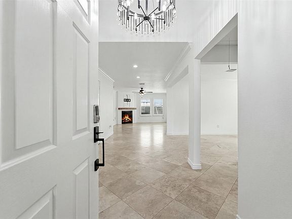3rd image of 5362 Kyla Cir