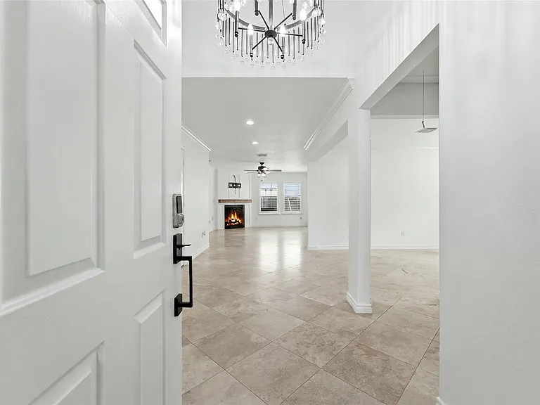 5362 Kyla Cir — Photo 3