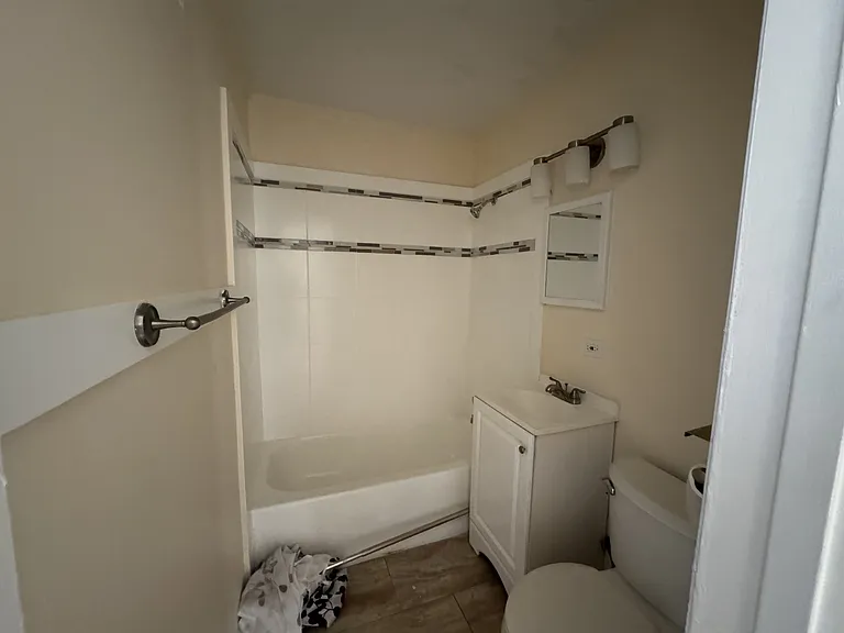 6729 Bellefontaine Ave — Photo 6