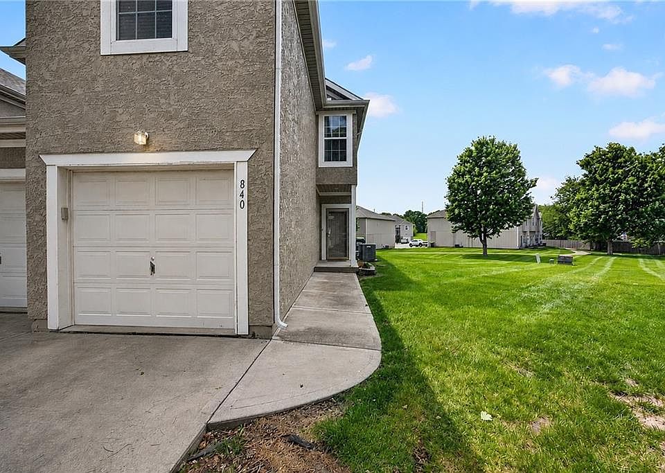 1st image of 840 S Woodson Ct