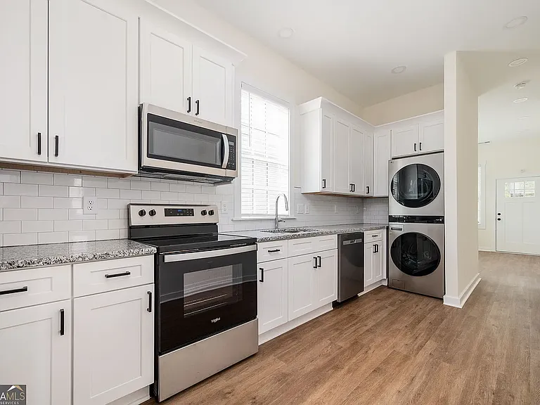 514 Griffin St NW — Photo 4