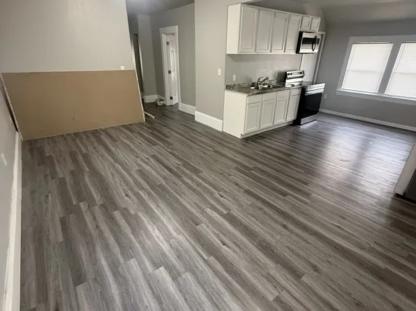 3593 W 52nd St #2, Cleveland, OH 44102