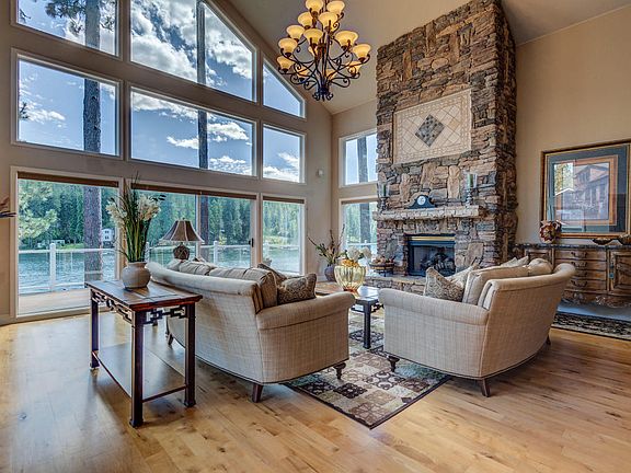 5th image of 5281 E Shoreline Dr