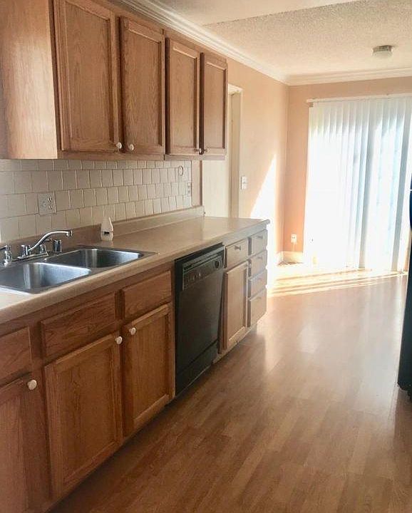 1st image of 3516 Sunrise Pines Dr