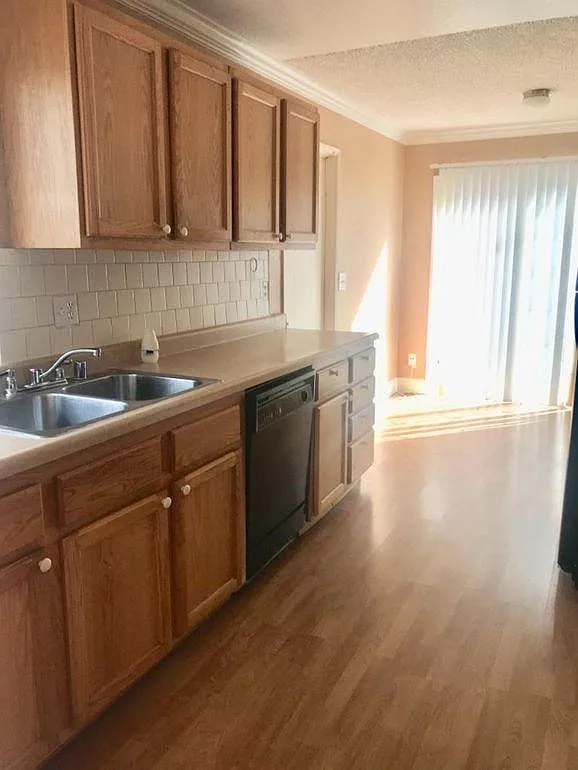 3516 Sunrise Pines Dr photo 1