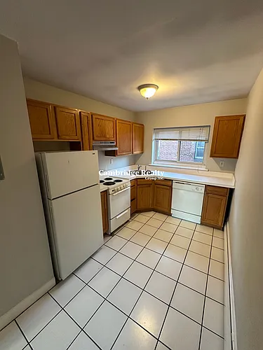 61 Selkirk Rd Photo 1