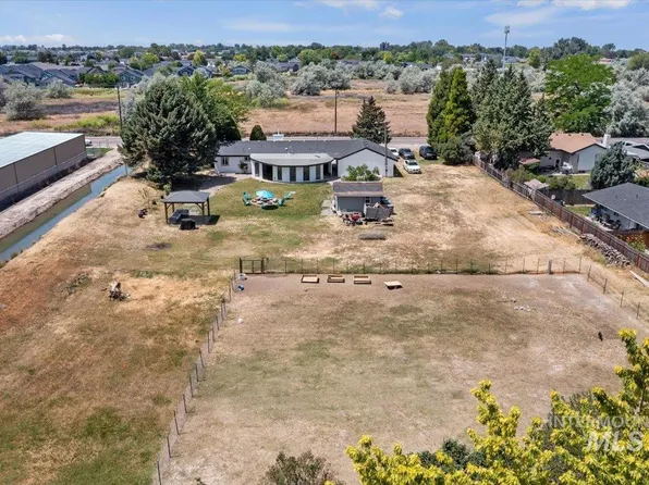 3819 S Montana Ave, Caldwell, ID 83605