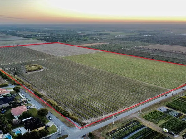 320XX SW 207th Ave, Homestead, FL 33030