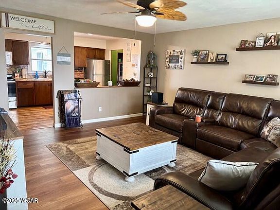 3rd image of 11182 Township Road 101