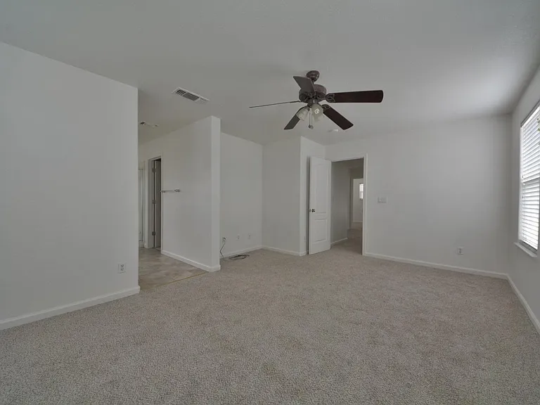 511 Massarosa Ln — Photo 8