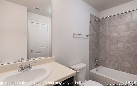 3rd image of 2975 Pemberton Post