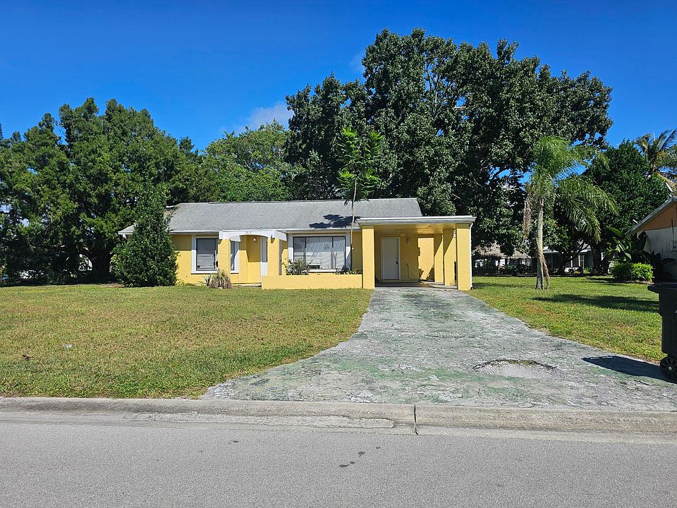 1st image of 1917 SE Burgundy Lane