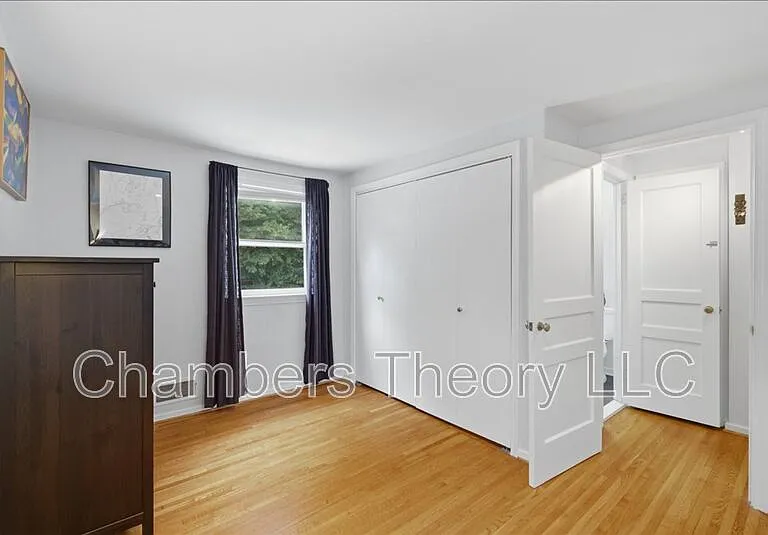 912 N Lexington St — Photo 28