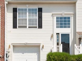 76 Sara Ln, Hanover, PA 17331