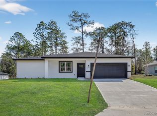 7945 N Janeaux Dr, Citrus Springs, FL 34434